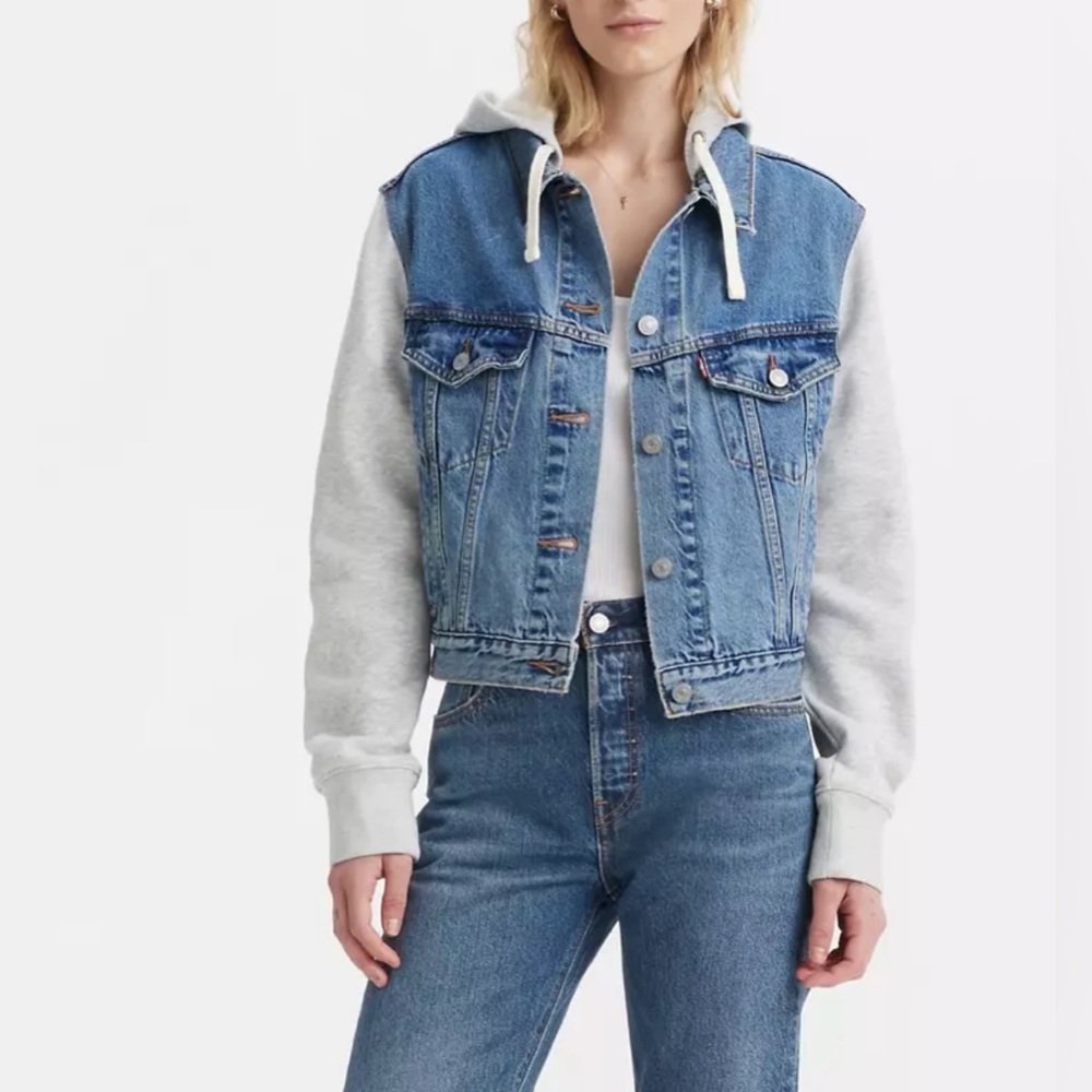 Levi’s Women’s jacket